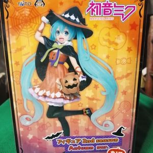 2022 hatsune miku halloween special figure